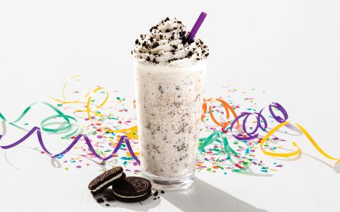 Pure Cookies & Cream Ice Blended Drink